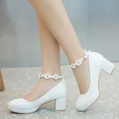 Girls' White Block Heel Dress Shoes with Daisy Flower Ankle Strap - Cute Formal Mary Jane Pumps for Special Occasions