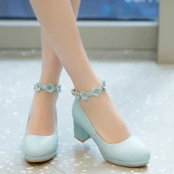 Girls' White Block Heel Dress Shoes with Daisy Flower Ankle Strap - Cute Formal Mary Jane Pumps for Special Occasions
