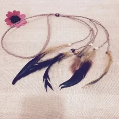 Gorgeous Boho Feather Dreamcatcher Headband - A Must-Have Hair Accessory for the Stylish Woman!