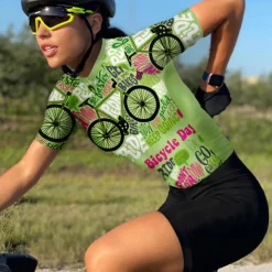 21Grams Women's Short Sleeve Cycling Jersey With 3 Rear Pockets Summer Bicycle Riding Bike Top Breathable Quick Dry Moisture Spandex Polyester Dark Pink Light Green Blushing Pink Mountain Bike MTB