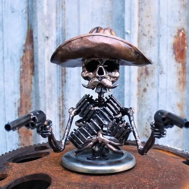 Halloween Cowboy Skull Gunslinger Hood Metal Skull Hood Ornament - Skeleton Statue Decor - Metal Skeleton Car Hood Ornaments Skeleton Statue Handmade Cast Cowboy For House Door