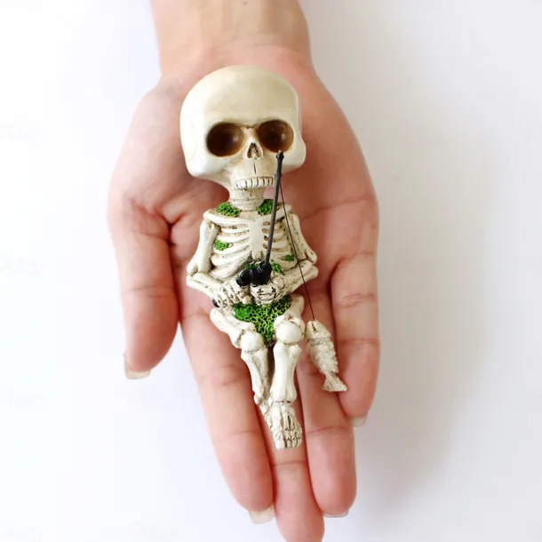 Halloween Fishing Skeleton Resin Figurine - Spooky Seated Skull Decoration for Indoor and Outdoor Haunted Atmosphere