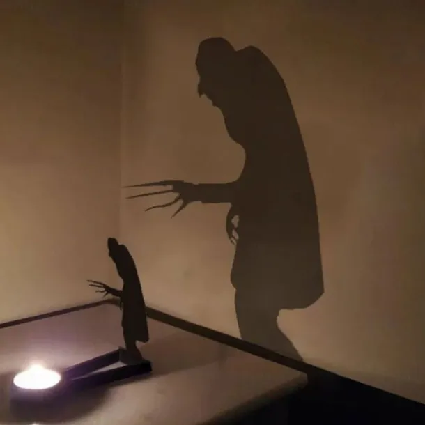 Halloween Horror Nosferatu Candle Holder, Nosferatu Candle ShadowHorror Metal Decoration, Tealight Shadow Caster (Only Holder,Excluding Candles)
