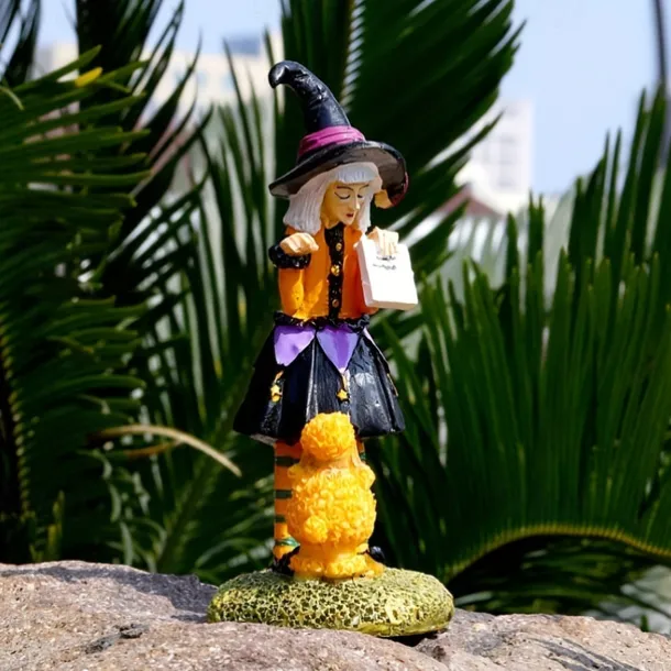 Halloween Witch Doll Resin Figurines Tabletop Ornament Home Office Decoration Boys Girls Birthday Festival Gift Collectibles