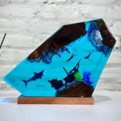 Handmade Ocean Resin Night Light, Great White Shark and Couple Diver Night Light, USB Wooden Table Lamp for Home & Office Decor, Unique Art Ornament & Christmas Gift