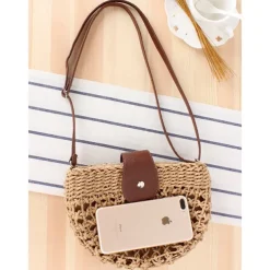Handwoven Straw Crossbody Bag with Leather Closure - Casual Summer Beach Accessory for Women