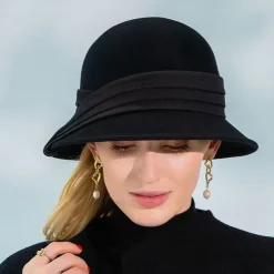 Hats 100% Wool Bowler / Cloche Hat Sun Hat Wedding Tea Party Elegant Wedding With Cap Splicing Headpiece Headwear