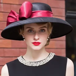 Hats Headwear Plain Twill Bowler / Cloche Hat Sun Hat Wedding Valentine's Day Kentucky Derby Horse Race Melbourne Cup Glam Elegant & Luxurious Romantic With Butterfly Splicing Headpiece Headwear