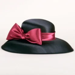 Hats Headwear Plain Twill Bowler / Cloche Hat Sun Hat Wedding Valentine's Day Kentucky Derby Horse Race Melbourne Cup Glam Elegant & Luxurious Romantic With Butterfly Splicing Headpiece Headwear