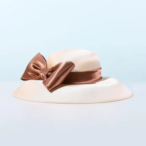 Hats Headwear Plain Twill Bowler / Cloche Hat Sun Hat Wedding Valentine's Day Kentucky Derby Horse Race Melbourne Cup Glam Elegant & Luxurious Romantic With Butterfly Splicing Headpiece Headwear