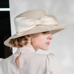 Hats Polyester Fiber Bowler / Cloche Hat Straw Hat Sun Hat Wedding Casual Elegant Wedding With Bowknot Headpiece Headwear