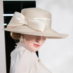 Hats Polyester Fiber Bowler / Cloche Hat Straw Hat Sun Hat Wedding Casual Elegant Wedding With Bowknot Headpiece Headwear
