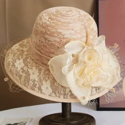 Hats Polyester Sun Hat Holiday Tea Party Horse Race Cocktail Elegant Vintage Sun Protection With Feather Floral Headpiece Headwear