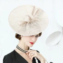 Headbands Hats Sinamay Bowler / Cloche Hat Sun Hat Saucer Hat Wedding Tea Party Elegant Wedding With Feather Bowknot Headpiece Headwear