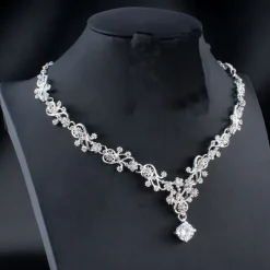 Hoop Earrings 1 set White Cubic Zirconia Rhinestone Zinc 1 Necklace Earrings Women's Basic Elegant Korean Classic Drop Feather Jewelry Set For Party Wedding Carnival / Bridal Jewelry Sets