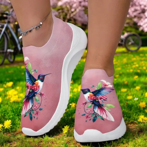 Hummingbird Print Flyknit Sneakers with Breathable Upper, Flexible Sole and Comfortable Design for Everyday Casual Outfits