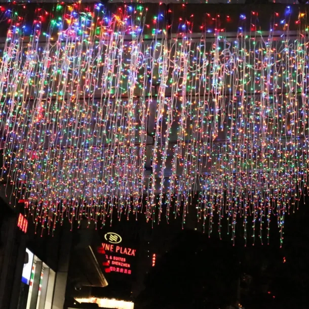 Icicle Dripping Curtain String Fairy Lights 4M - 120 LED Christmas Outdoor Window Decorations for Fairy Xmas Garden & Party Decor