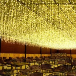 Icicle Dripping Curtain String Fairy Lights 4M - 120 LED Christmas Outdoor Window Decorations for Fairy Xmas Garden & Party Decor