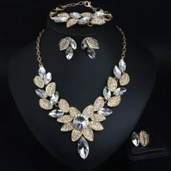 Jewelry Set 4pcs Rhinestone Alloy Rings Earrings Necklace Bracelets Women's Elegant Vintage Fashion Geometrical Geometric Jewelry Set For Wedding Party Anniversary