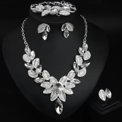 Jewelry Set 4pcs Rhinestone Alloy Rings Earrings Necklace Bracelets Women's Elegant Vintage Fashion Geometrical Geometric Jewelry Set For Wedding Party Anniversary