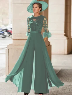 Jumpsuit / Pantsuit Mother of the Bride Beach Wedding Elegant Vintage Jewel Neck Floor Length Chiffon Half Sleeve with Feather Sequin Appliques