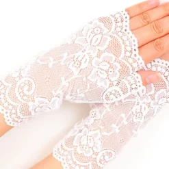 Lace Wrist Length Glove Cute With Floral Wedding / Party Glove