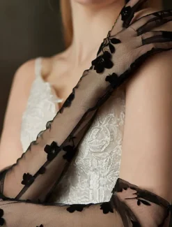 Lace Wrist Length Glove Elegant / Classic Style With Pure Color Wedding / Party Glove