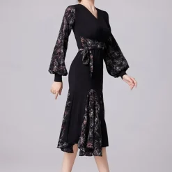 Latin Dance Ballroom Dance Dress Splicing Women's Performance Daily Wear Long Sleeve Crystal Cotton