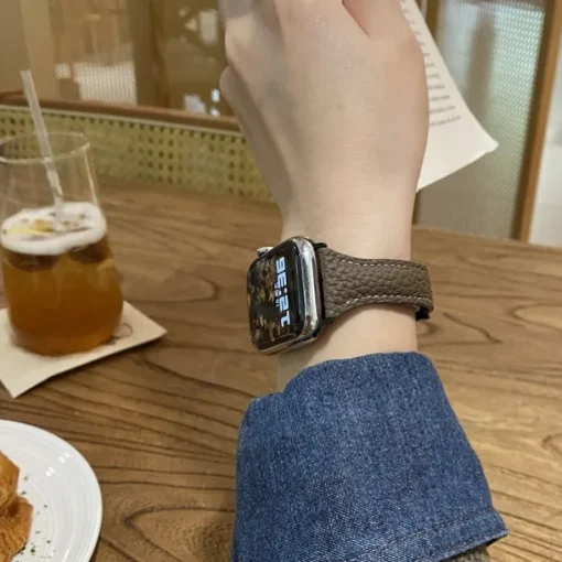 Leather Band Compatible with Apple Watch band 38mm 40mm 41mm 42mm 44mm 45mm 49mm Adjustable Genuine Leather Strap Replacement Wristband for iwatch Ultra 2 Series 9 8 7 SE 6 5 4 3 2 1