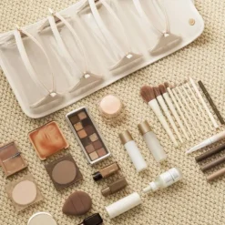 Leather Waterproof Cosmetic Bag, 4-in-1 Travel Toiletry Organizer, Large-Capacity Makeup Bag with Dry and Wet Separation for Stylish Storage