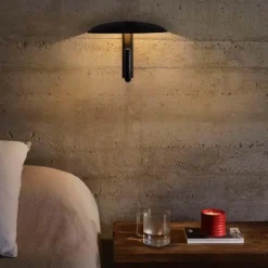 LED Indoor Wall Lights 10W Modern Mushroom Shape Metal Wall Sconce for Bedroom and Bathroom Lighting 110-240V