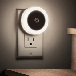 LED Night Light Dusk To Dawn Sensor Smart Wall Night Light For Bathroom Bedroom Home Kitchen Corridor Energy Saving