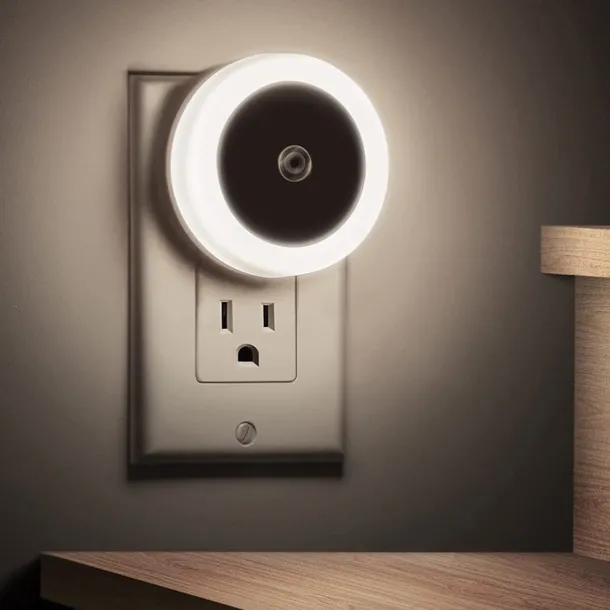 LED Night Light Dusk To Dawn Sensor Smart Wall Night Light For Bathroom Bedroom Home Kitchen Corridor Energy Saving