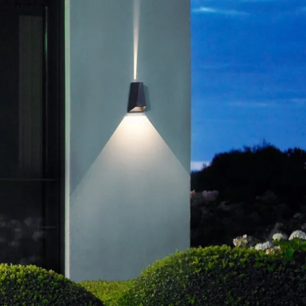 LED Outdoor Wall Lamp 6W with Motion Sensor IP65 Waterproof Light Control Suitable for Bathroom Garage Fence Deck Courtyard 110-240V