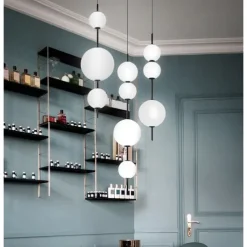 LED Pendant Light Black White Globe Kitchen Pendant Lighting on Island Long Bar Pendant Light Mid Century Long Linear Chandelier Ball Ceiling Pendant Chandelier 110-240V