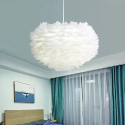 LED Pendant Light Chandelier White Ostrich Feather Bouquet Pendant Light Romantic Mounted Lighting Fixture for Restaurant Bedroom Chain Adjustable 110-240V