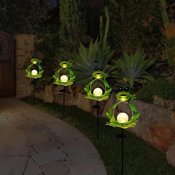 LED Solar Landscape Lights Frog Iron Crackle Ground Lamp Outdoor Garden Patio Animal Decoration Waterproof Auto On/Off Yard Pound Solar Light(Warm White / Multi Color)for Halloween