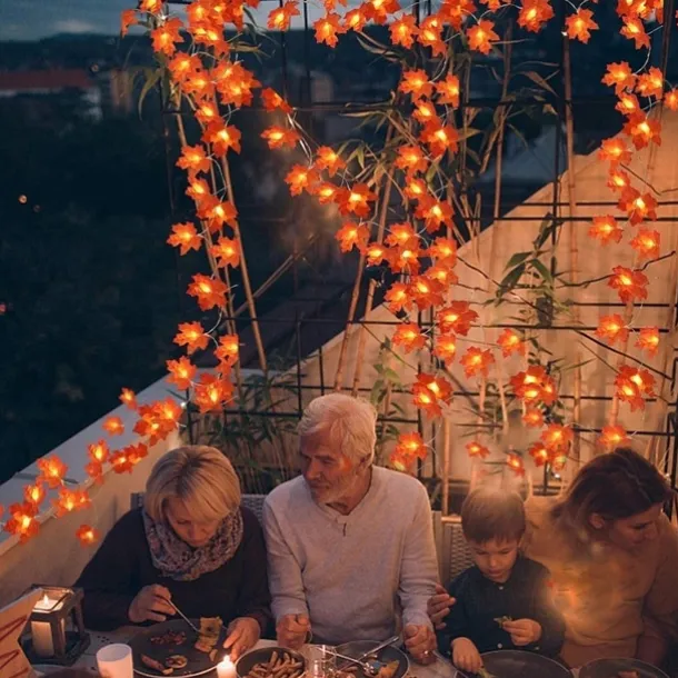 LED String Light Maple Leaf Fall LED Fairy String Lights 3M-20LEDs 1.5M-10LEDs Battery or USB Operation Garland Light Christmas/Halloween Party Home Garden Holiday Patio Decoration