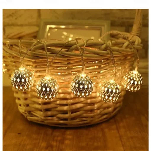 LED String Lights Remote Control 3M 20LEDs Wrought Iron Hollow String Light Waterproof Battery Box or USB Operation Ball Fairy Lights Christmas Wedding Party Garden Holiday Decoration