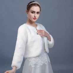Long Sleeve Coats / Jackets Faux Fur Wedding / Party / Evening Women's Wrap With Splicing