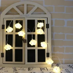 1.5M 3M Led String Holiday Lights Cute Cloud Christmas New Year Party Decor Fairy String Lights AA Battery Operated Warm White Xmas Lighting 10Leds 20Leds