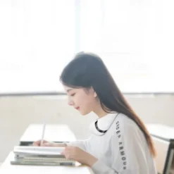 5000mAh Hanging Neck Fan – Portable Folding Bladeless Air Cooler, USB Type-C Rechargeable for Sports & Travel