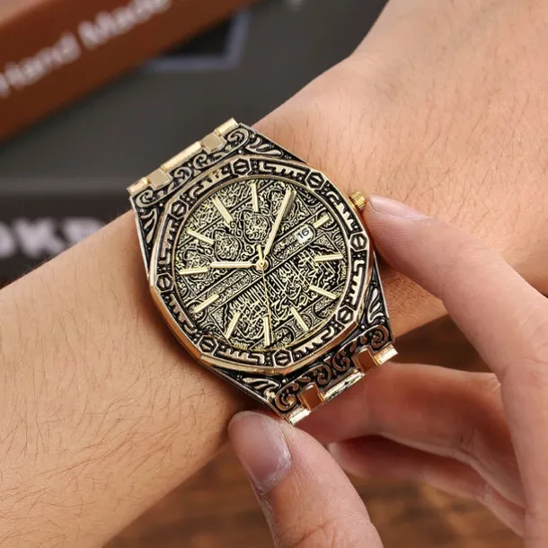 Men Quartz Watch Wrist Watch Calendar Large Dial Waterproof Alloy Watch