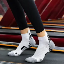 Men's 1 Pair Socks Crew Socks Anti-slip Socks Running Socks Black Navy Blue Color Stripes Spring, Fall, Winter, Summer
