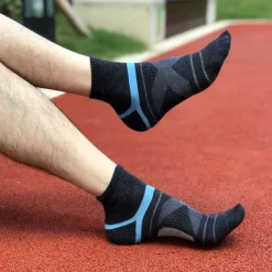 Men's 2 Pairs Multi Packs Socks Crew Socks Running Socks Casual Socks Black Blue Color Stripes Sports & Outdoor Daily Vacation Basic Medium Spring Fall Fashion Casual