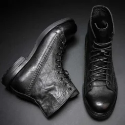Men's Black Faux Leather Lace-Up Combat Boots with Brogue Detailing, Vintage Style Motorcycle Boots for Rugged Outdoor and Casual Wear