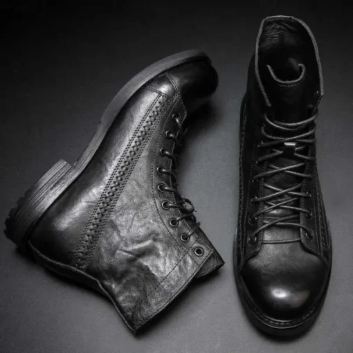 Men's Black Faux Leather Lace-Up Combat Boots with Brogue Detailing, Vintage Style Motorcycle Boots for Rugged Outdoor and Casual Wear