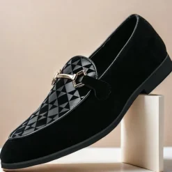 Men's Black Faux Suede Loafers with Geometric Pattern and Metal Buckle – Stylish Slip-On Dress Shoes for Formal Events and Parties