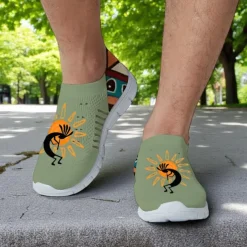 Men's Breathable Tribal Print Slip-On Walking Sneakers – Lightweight Flyknit Mesh Shoes for Casual Outdoor Activities
