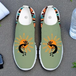 Men's Breathable Tribal Print Slip-On Walking Sneakers – Lightweight Flyknit Mesh Shoes for Casual Outdoor Activities